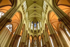 Das Innere der Domkirche in Utrecht von Merijn van der Vliet