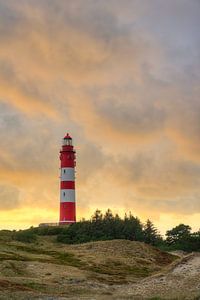 Leuchtturm auf Amrum bei Sonnenuntergang