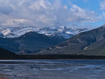 Le lac Jasper en automne sur Timon Schneider
