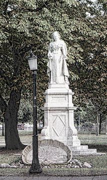 Standbeeld van koningin Victoria Brighton van Dorothy Berry-Lound