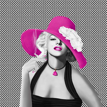 Marilyn in Pop Art with pink by Monika Jüngling