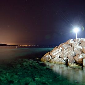 Kust bij nacht, La Ciotat (Frankrijk) van Olivier Van Acker