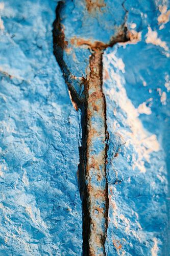 Macro close-up van helderblauwe roestige verf | Macrofotografie
