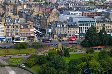 Uitzicht op de stad Edinburgh van Dennis Hooiveld