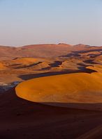 Zonsopkomst, duinen in Sossusvlei