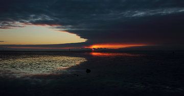 Zonsondergang op Ameland van Rinnie Wijnstra