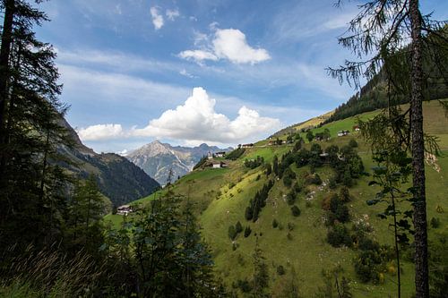 Vue du village de montagne.