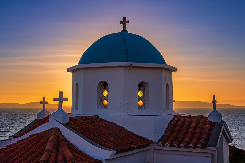 Église grecque au coucher du soleil par Michel Seelen