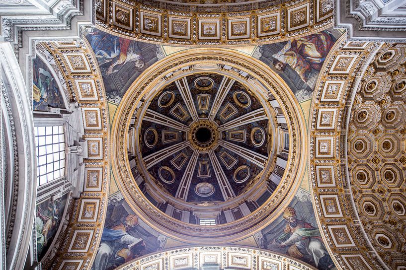 Le toit de l'église Saint-Pierre dans l'État de la Cité du Vatican par Sander de Jong