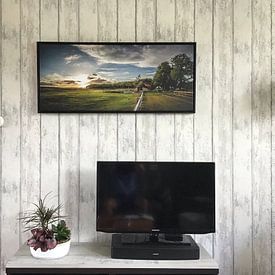 Photo de nos clients: Coucher de soleil sur la bergerie (Ginkelse Heide) par Joram Janssen, sur toile