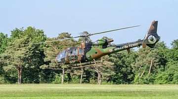 Armée de Terre Aérospatiale Gazelle. van Jaap van den Berg