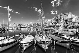Hafen von Sanary-sur-Mer an der Côte d'Azur - monochrom von Werner Dieterich