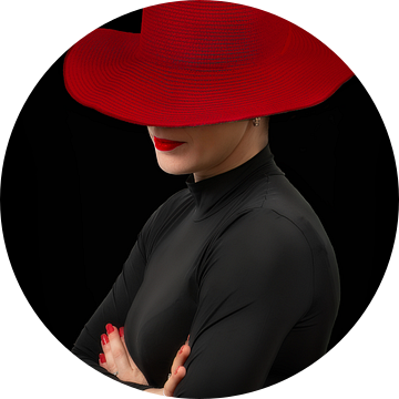 Dame met grote rode hoed van Laura Loeve