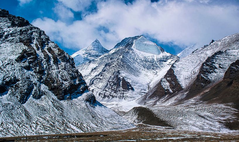  Schneebedeckte Berge im Himalaya, Tibet von Rietje Bulthuis