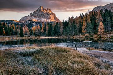 Lake Antorno in the Dolomites near the Three Peaks. by Voss Fine Art Fotografie