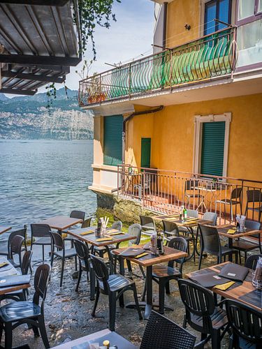 Malcesine (Gardameer) - Klein restaurant aan het meer