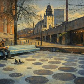 Mann führt Tauben in der Stadt von Geert Van Baelen