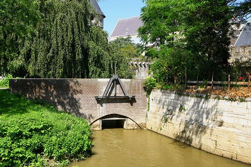 Bridge over the river Jeker in Maastricht