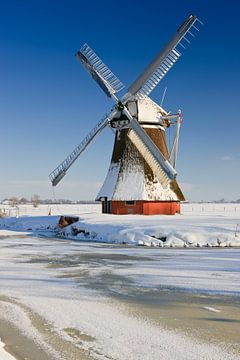 Krimstermolen in de winter, Zuidwolde, Groningen van Henk Meijer Photography