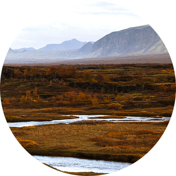 IJsland, landschap met waterval van Karijn | Fine art Natuur en Reis Fotografie