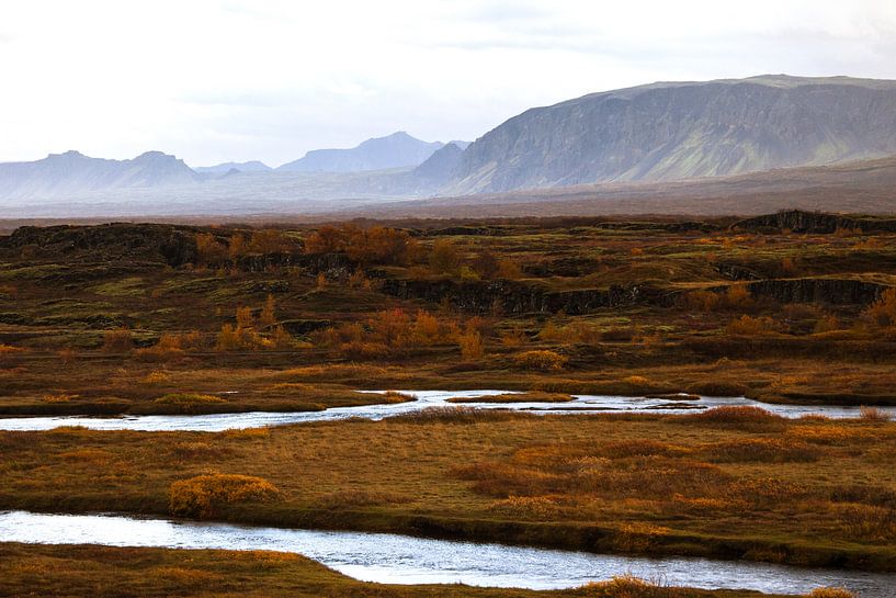 Islande, paysage avec chute d&#039;eau par Karijn | Fine art Natuur en Reis Fotografie