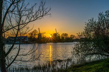 Zonsondergang Weesper Molens van Robin Voorhamm