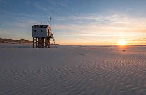 Drenkelingenhuisje na bij zonsondergang
