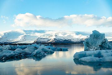 Jökulsárlón gletsjermeer van Berdien Hulsdouw