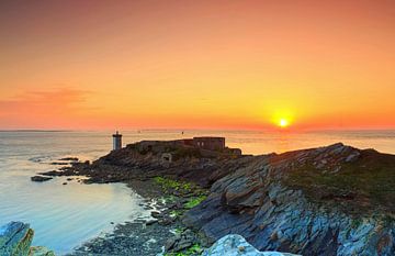 Lighthouse;Phare de Kermorvan" by Frank Herrmann