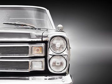 American classic car Galaxie 500 1966 Front by Beate Gube