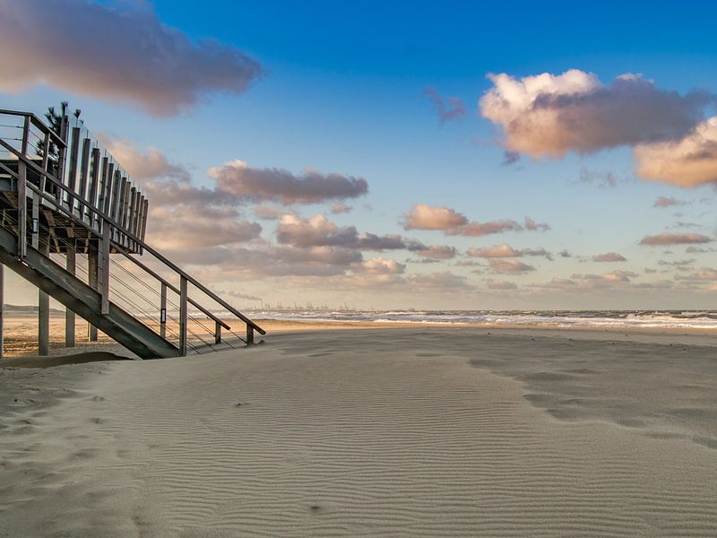 Landscape photo of the beach of Monsteren by Karen de Geus