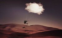 De wolkenparachute van Catherine Fortin thumbnail