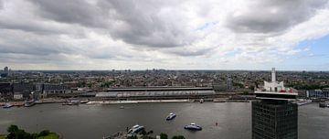 Het mooiste panorama op Amsterdam van Foto Amsterdam/ Peter Bartelings