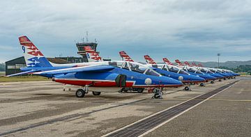 De vliegtuigen van de Patrouille de France 2023.