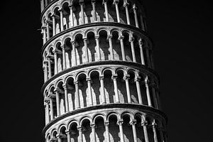 Unscheinbarer Turm von Pisa von Joshua Waleson