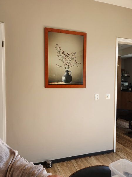 Klantfoto: Blauwe vaas met besjes (gezien bij vtwonen) van Karin Bazuin, als fotoprint