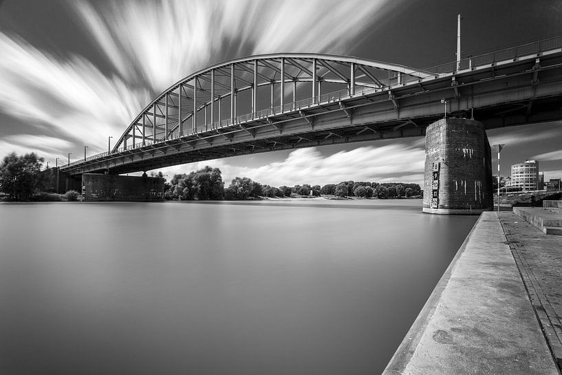 Fine Art John Frostbrug Arnhem van Dave Zuuring