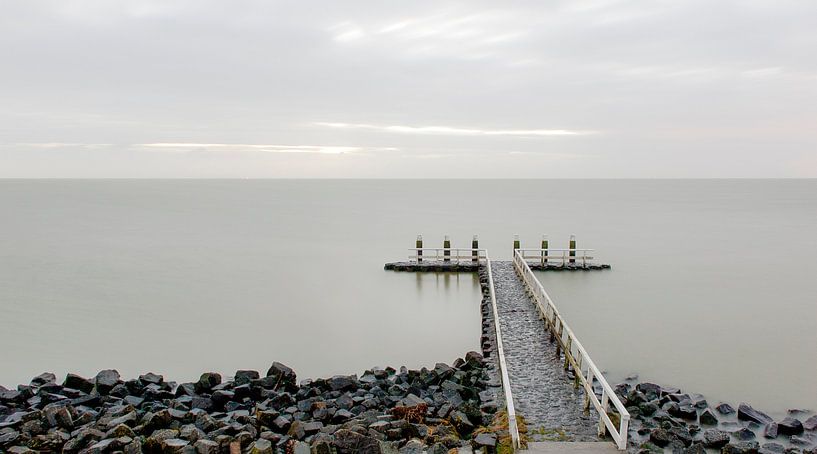 Zonsopgang Afsluitdijk IJsselmeer van Wouter Moné