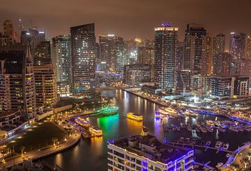 Dubai Marina by Ronne Vinkx