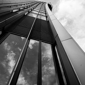 Walkietalkie in London von unten von Thijs van Beusekom