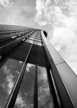 Walkietalkie in London von unten von Thijs van Beusekom