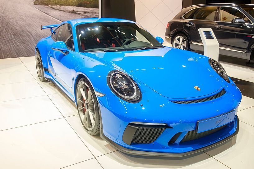 Porsche 911 GT3 high-performance sports car by Sjoerd van der Wal Photography