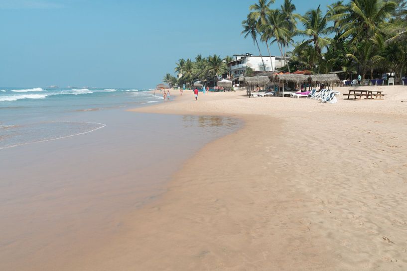 Palm beach in Sri Lanka by Rijk van de Kaa