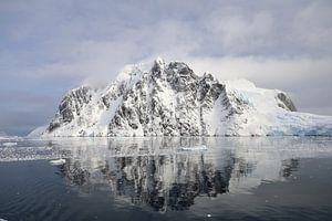 Iceberg Antarctique sur G. van Dijk