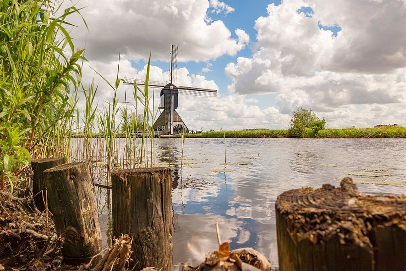 Dutch Mill at Kinderdijk by Martien Janssen