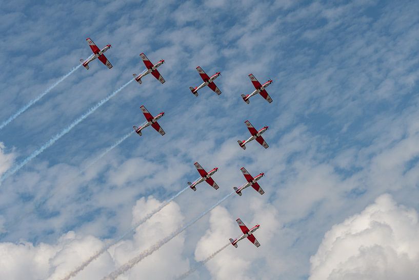 Das PC-7-Team der Schweizer Luftwaffe. von Jaap van den Berg