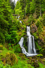 Ein Blick auf den wunderschönen Triberg-Wasserfall im Schwarzwald von Andreas Völkel
