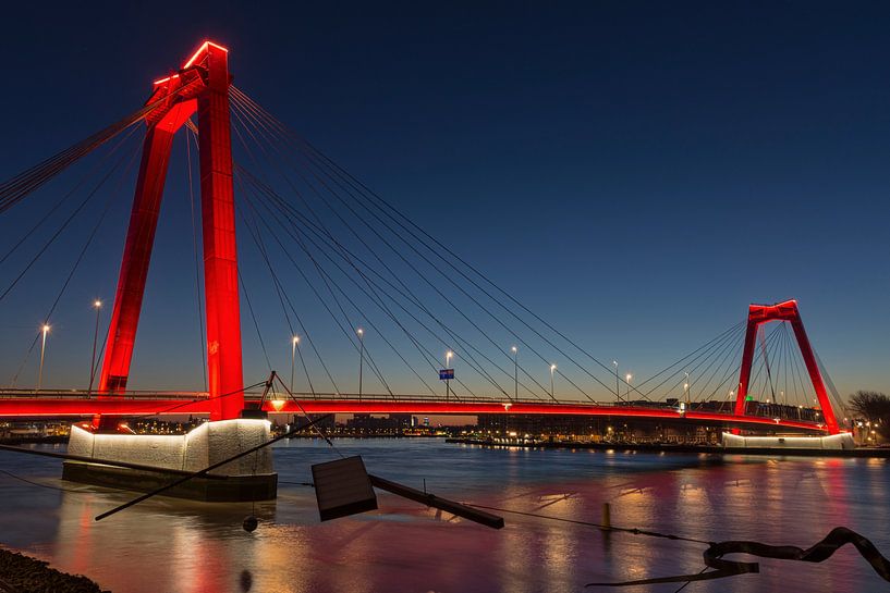 De Willemsbrug in Rotterdam van Charlene van Koesveld