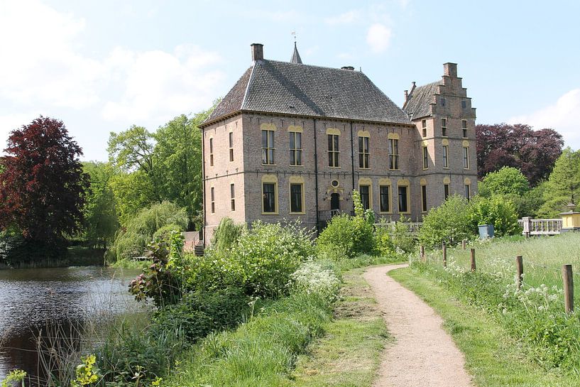 Dutch Castles by Patrick Sueters