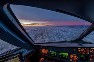 Zonsopgang in de cockpit van Denis Feiner